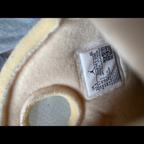 OFF-WHITE X Nike Air Jordan 5 Sail - Picture 8 of 15